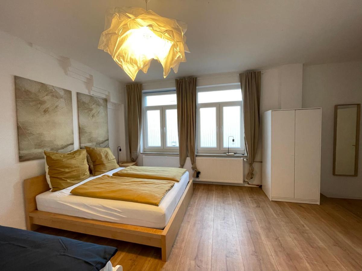 150Qm - 5 Rooms - Free Parking - Mallibase Apartments Hannover Exterior photo